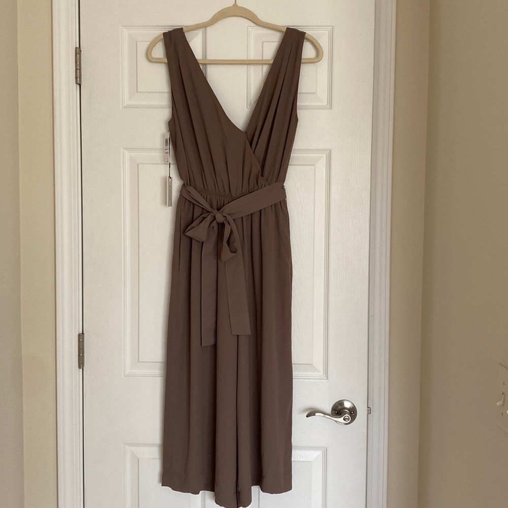 Aritzia | Babaton | Maximillion Jumpsuit | S